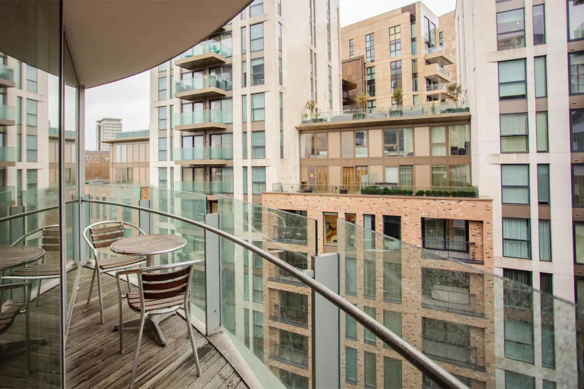 Modern 3 Bedroom Apartment In Paddington Londyn Zewnętrze zdjęcie