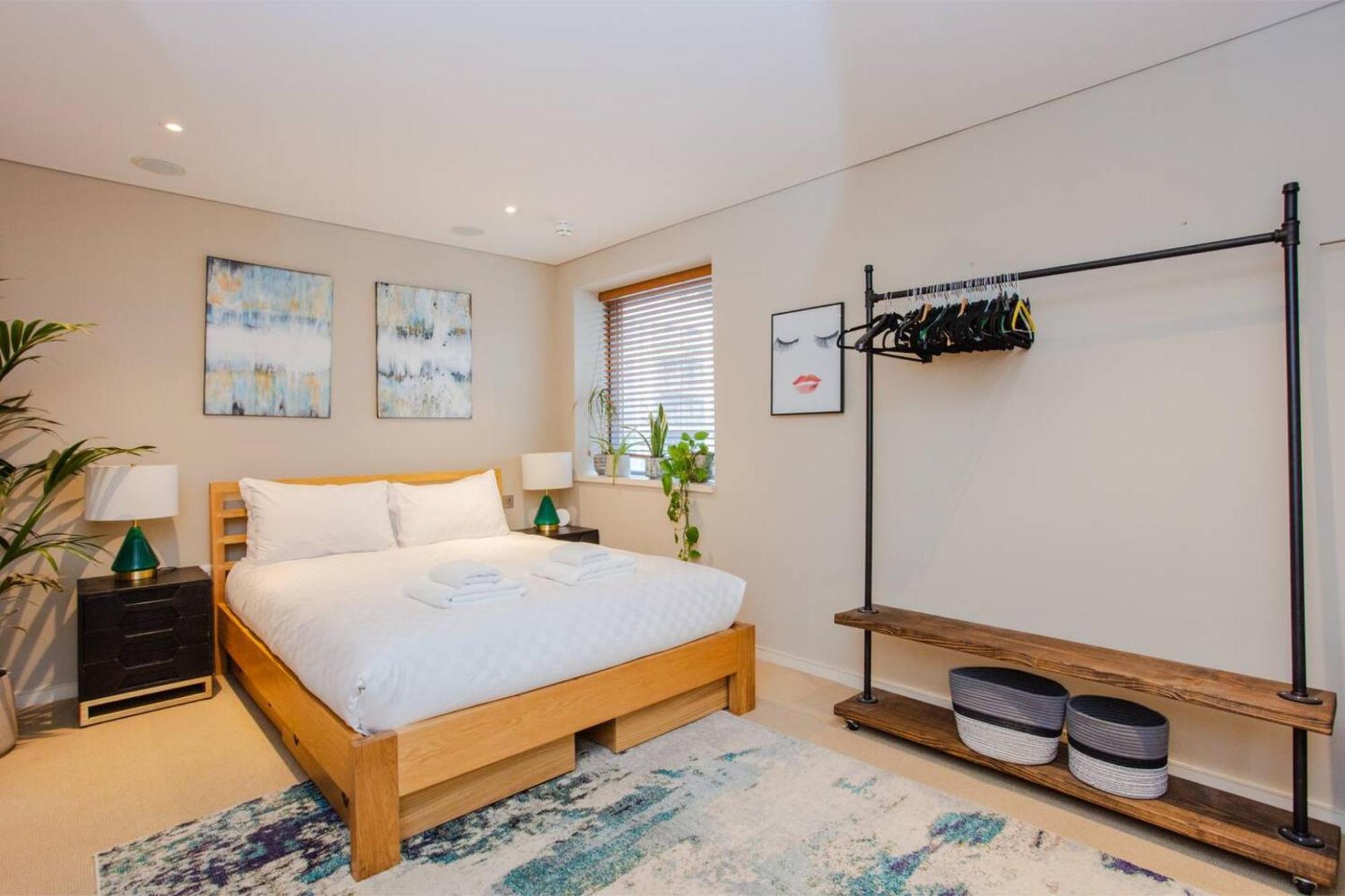 Modern 3 Bedroom Apartment In Paddington Londyn Zewnętrze zdjęcie