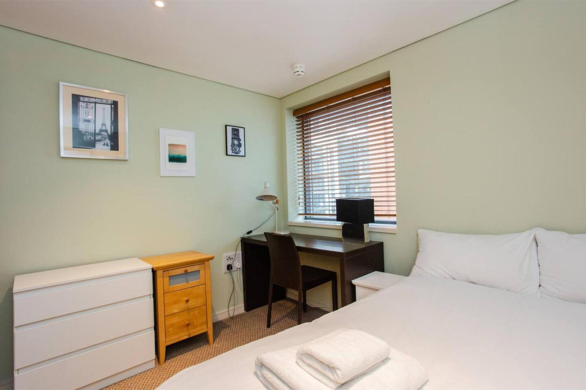 Modern 3 Bedroom Apartment In Paddington Londyn Zewnętrze zdjęcie